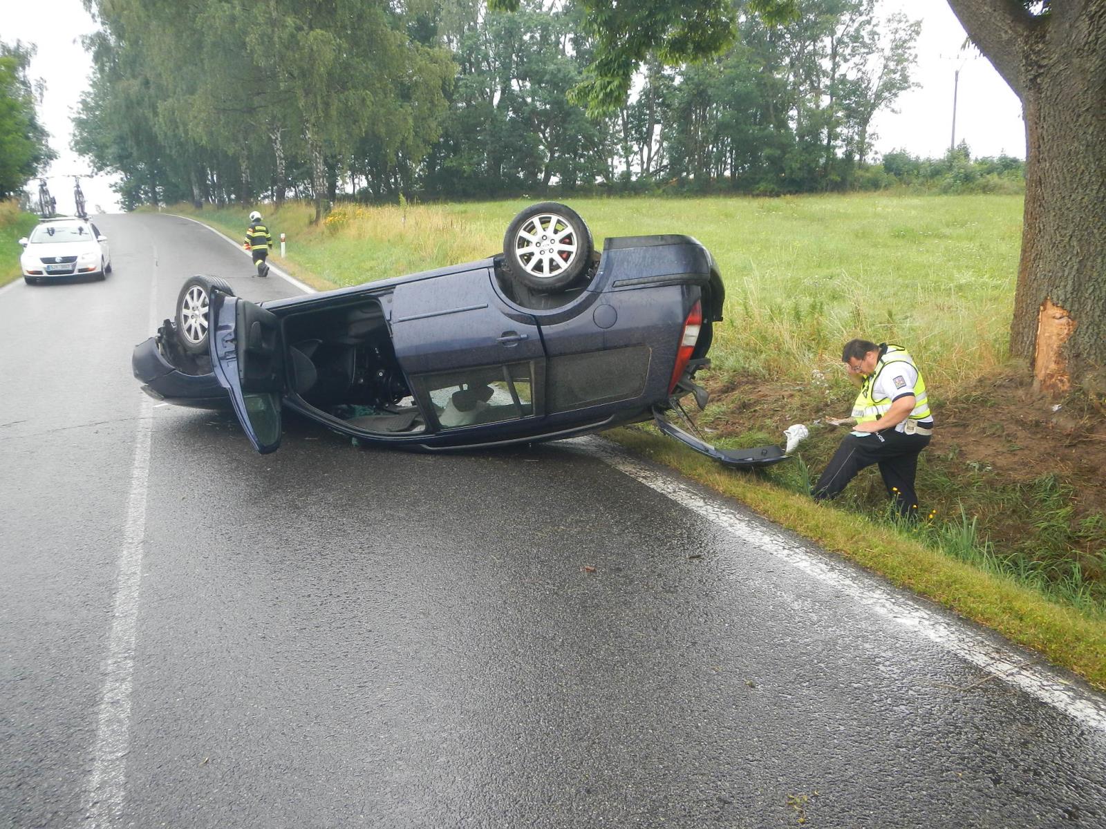 Dopravní nehoda OA, Kunžak - 27. 7. 2019 (2).JPG