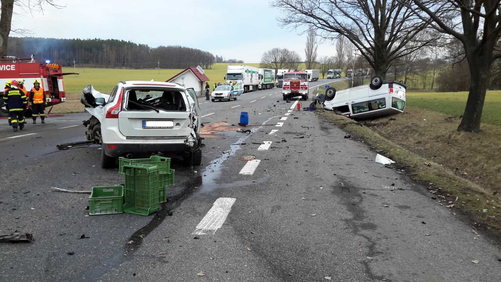 Dopravní nehoda OA a 2 dodávky, Rakovice - 7. 3. 2019 (9).jpg