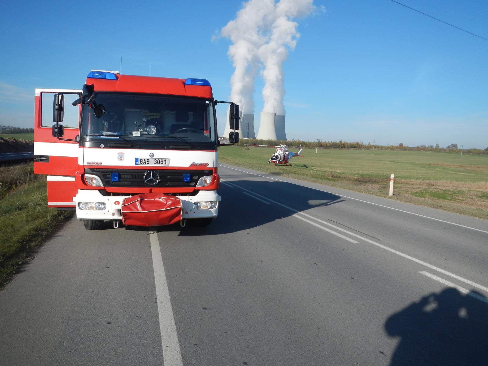 Dopravní nehoda OA a moto, Kočín - 26. 10. 2019 (1).JPG