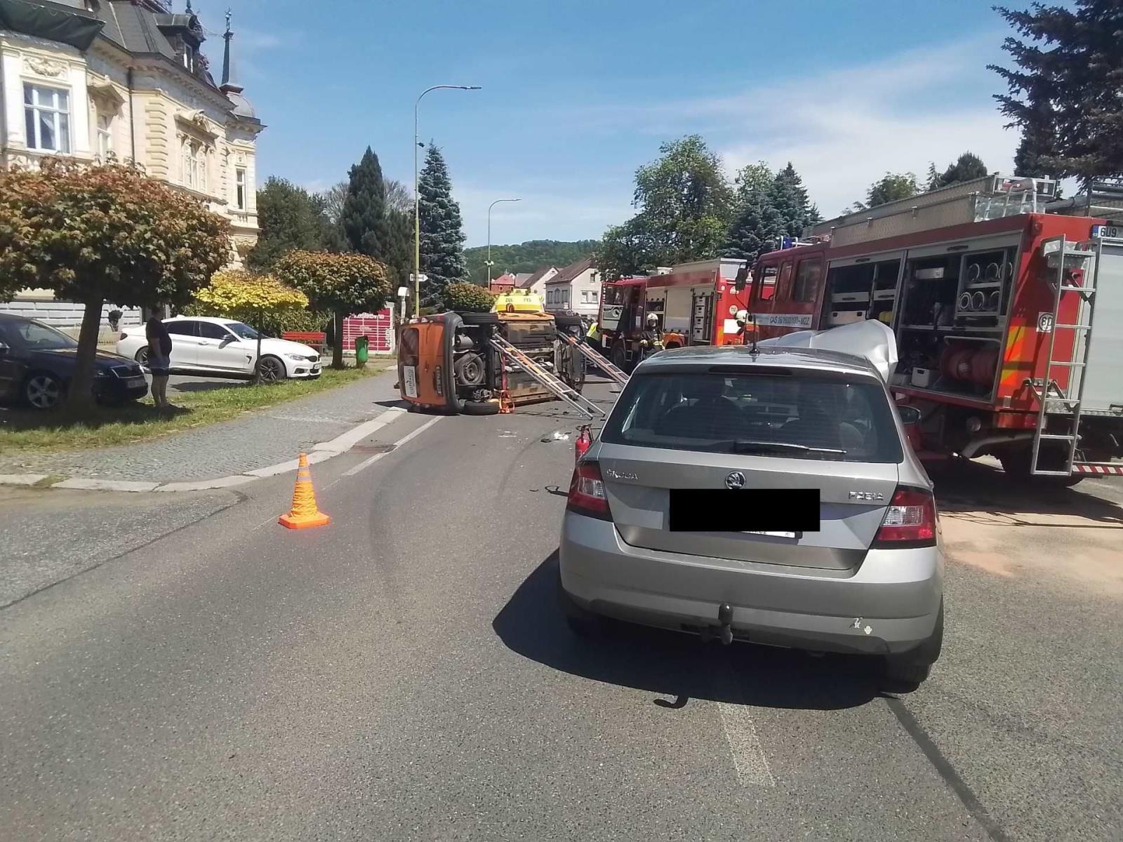 Dopravní nehoda Velký Šenov (2).jpg