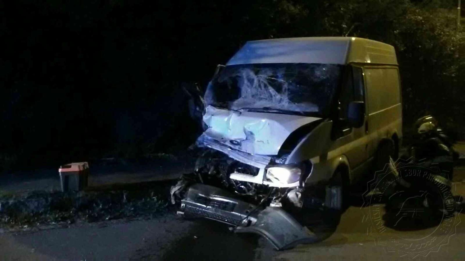 Dopravní nehoda kamion s dodávkou Prachovice 9.10.2020.jpg