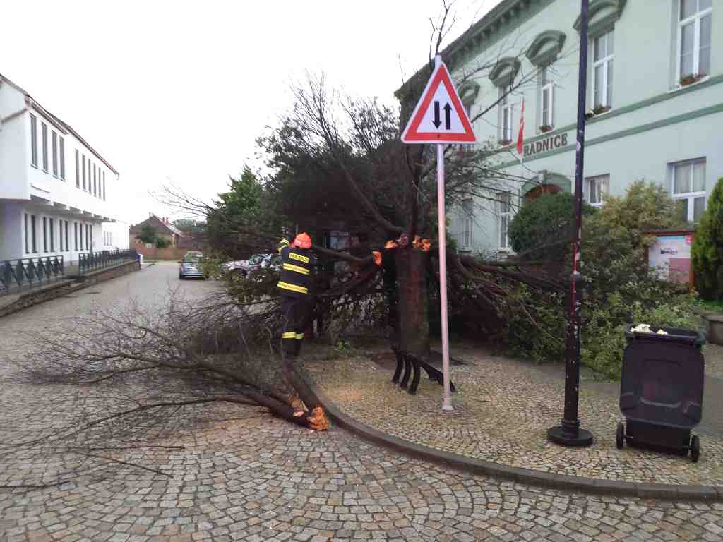 Hrušovany nad Jevišovkou.jpg