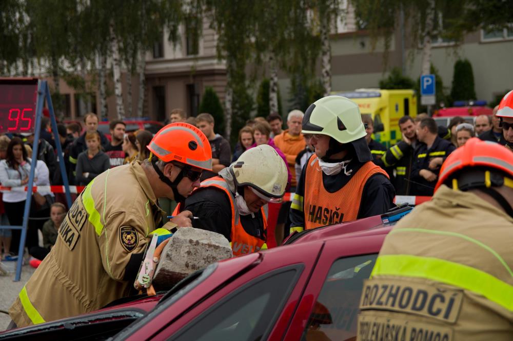 Krajská soutěž HZS JčK ve vyprošťování - 7. 9. 2016 (19).jpg