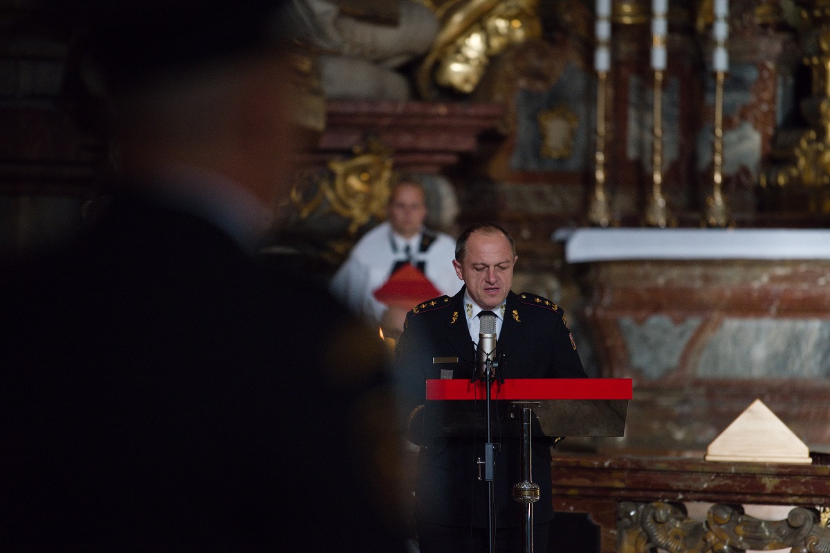 Mše sloužená za hasiče při příležitosti nadcházejícího svátku sv. Floriána