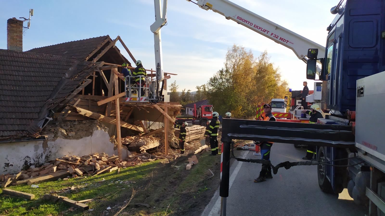 Náraz NA do stodoly, Řevňovice - 27. 10. 2021 (autor - JSDHO Borovany) (11).jpg