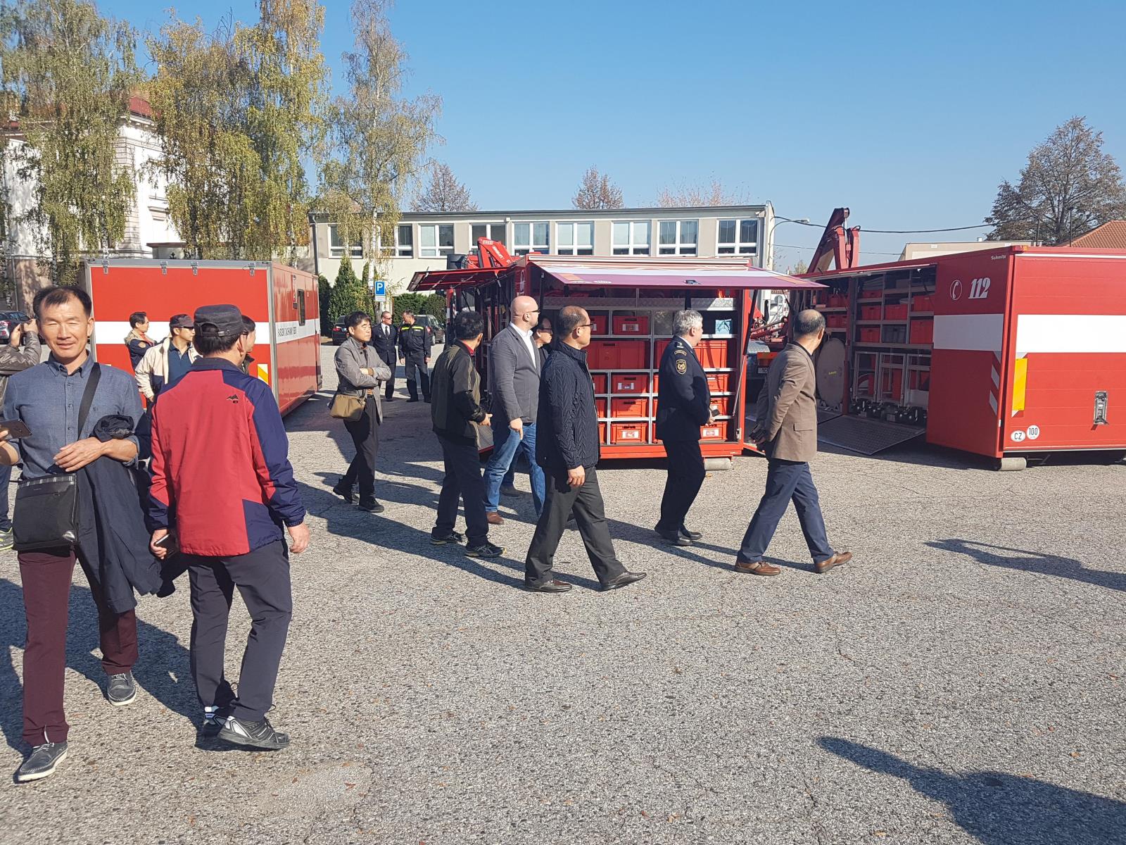 Návštěva Korejců, České Budějovice - 16. 10. 2018 (13).jpg