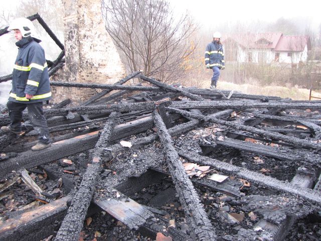 Požár fary Předslav