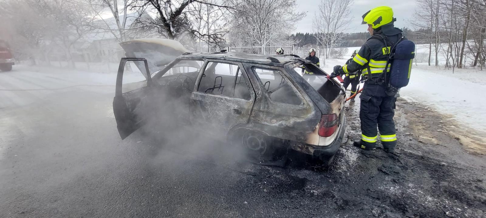 Požár OA, Babčice - 18. 1. 2022 (4).jpg