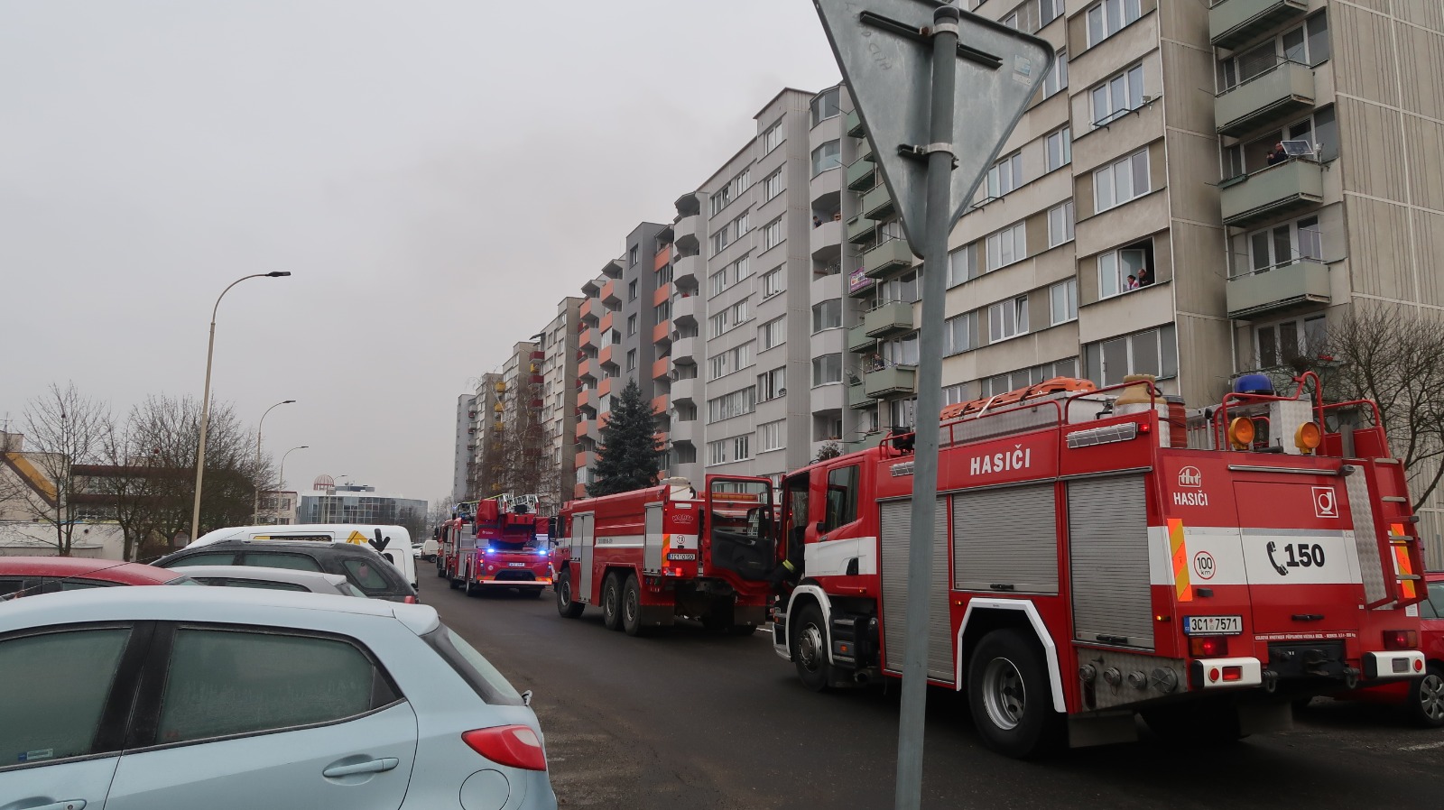 Požár bytu, Tábor - 23. 12. 2021 (1).jpg