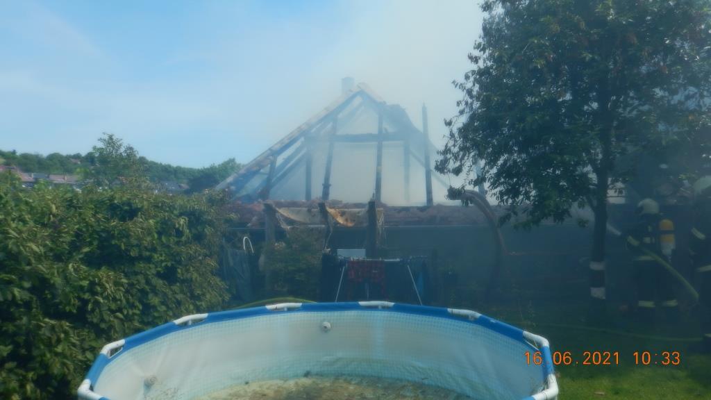 Požár rodinného domu, Vlachovo Březí - 16. 6. 2021 (4).JPG