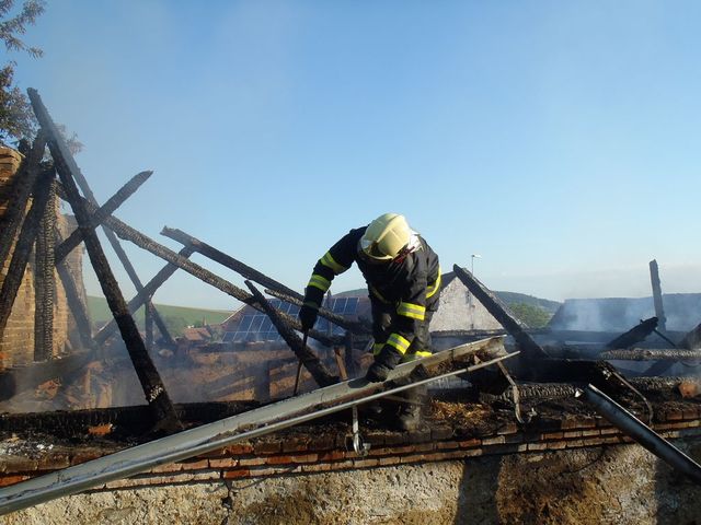 Požár stodoly Kadešice/09.JPG