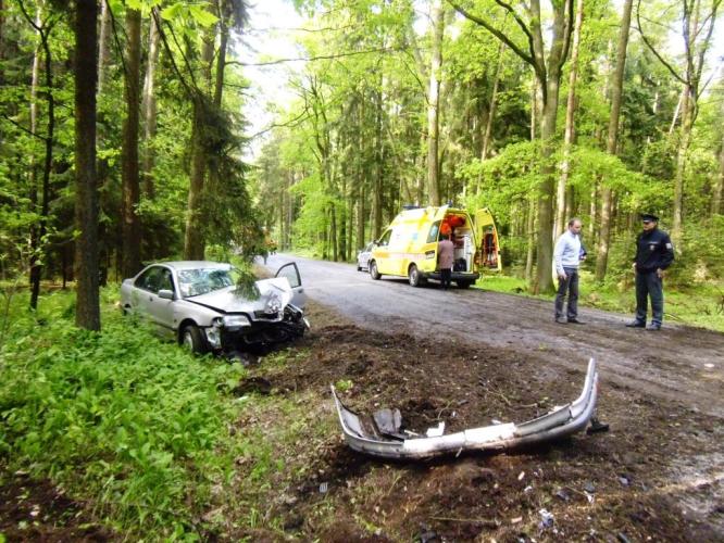 Nehoda v Semtěši si vyžádala zranění řidičky