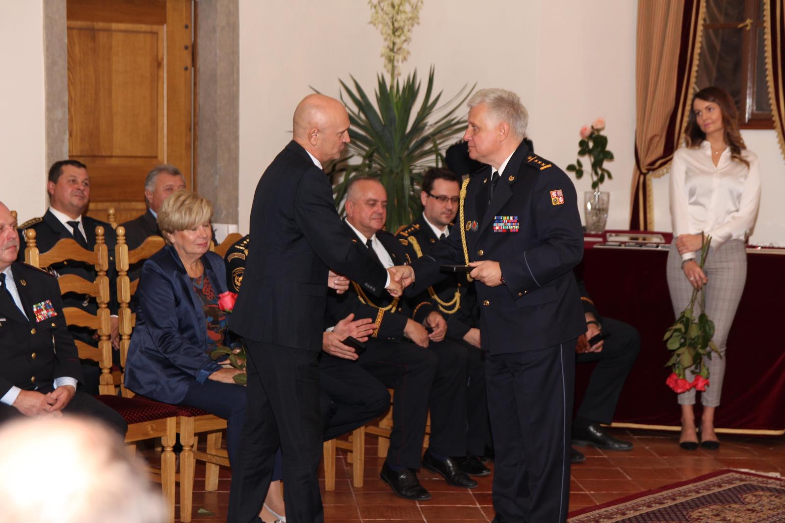 Služební slib a medaile HZS ČR a HZS JčK, Třeboň - 22. 10. 2018 (67).JPG