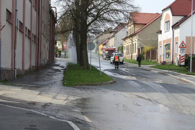 TC Domažlice - Únik čpavku v mlékárně/TC 23.4.2013 089.jpg