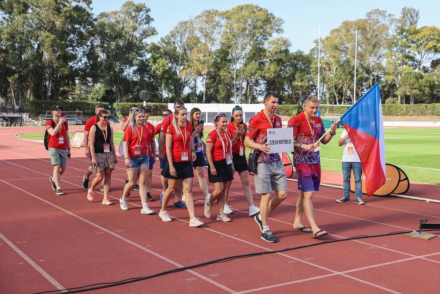 Výprava sportovců z České republiky při úvodním ceremoniálu.jpg