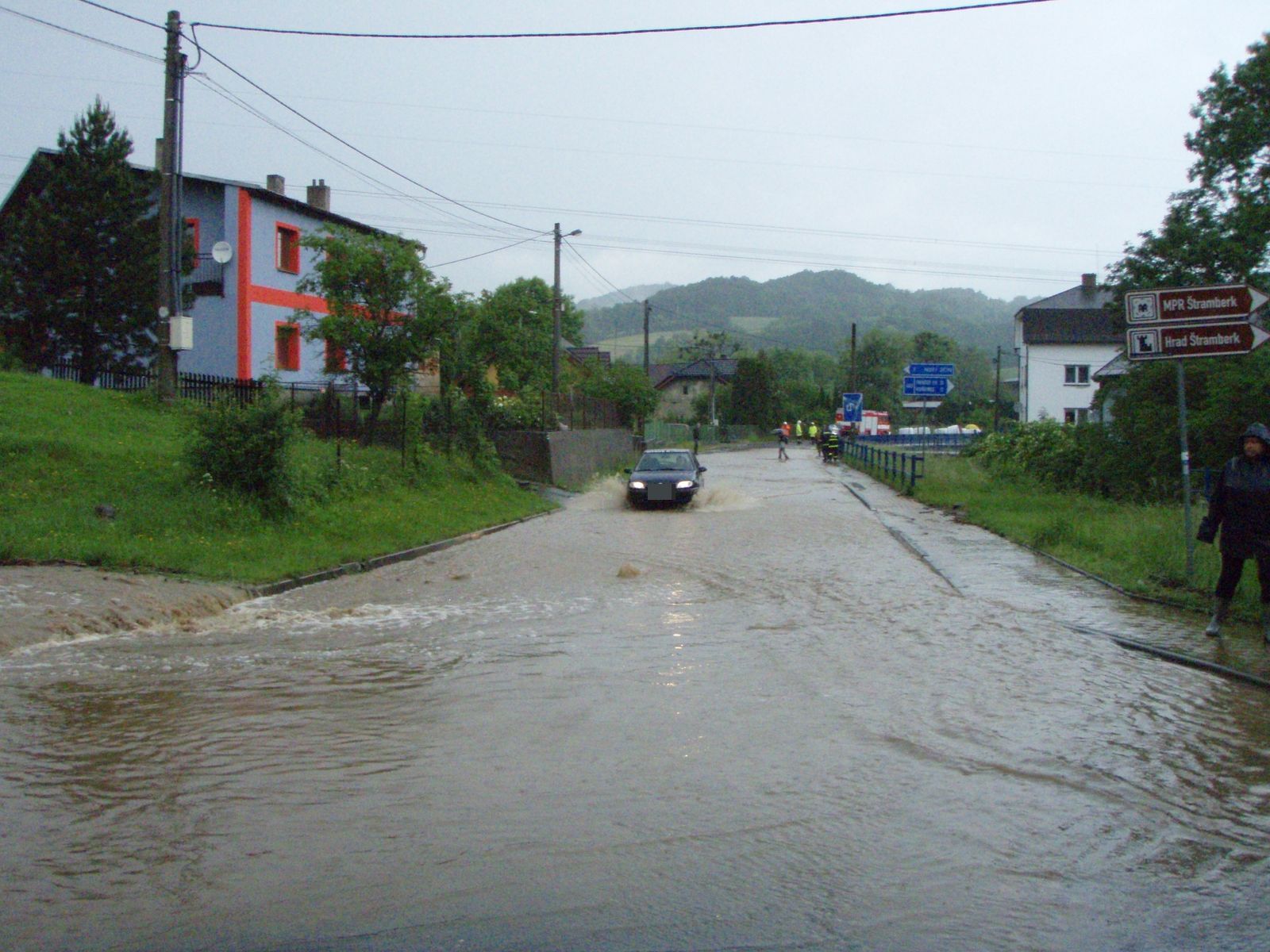 fotopovodeňNJaokolí/06 povodeňMořkov 3.JPG