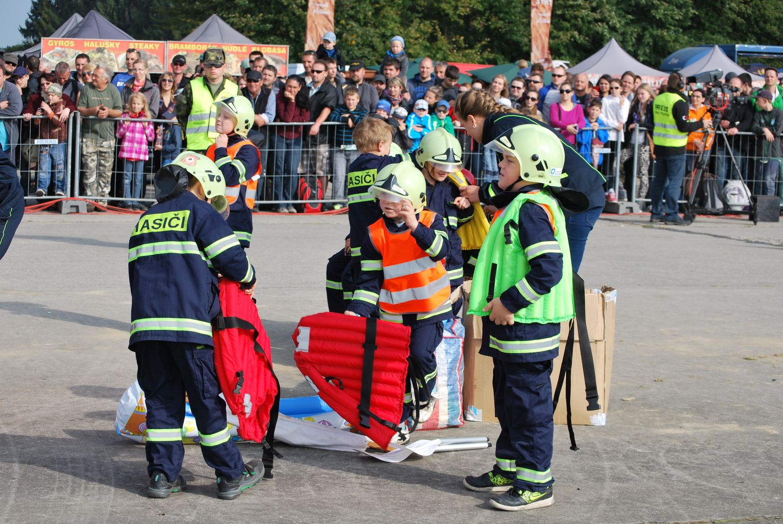 hasičidnynatoneděle/hasičidnynatoneděle (3).JPG