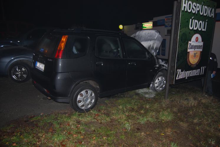 požár OA Suzuki Ignis U.n.L.1.jpg