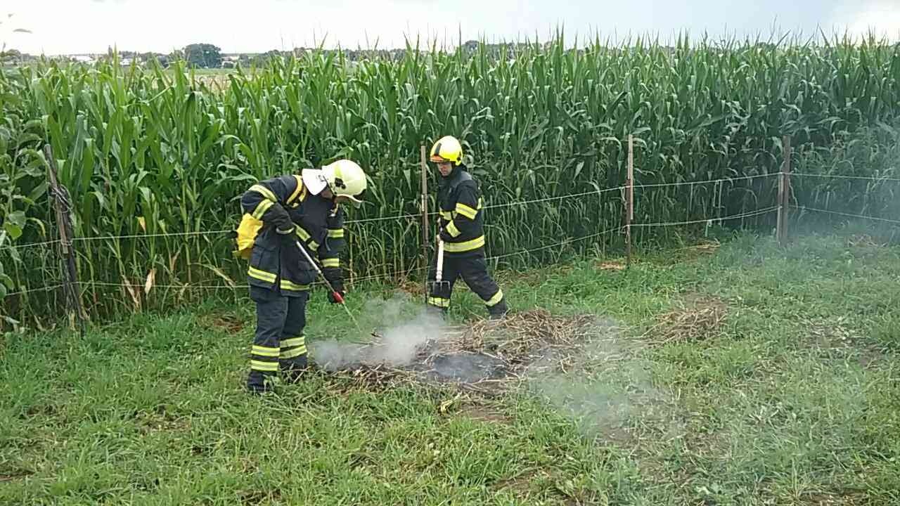 požár ohniště Medlešice1.jpg