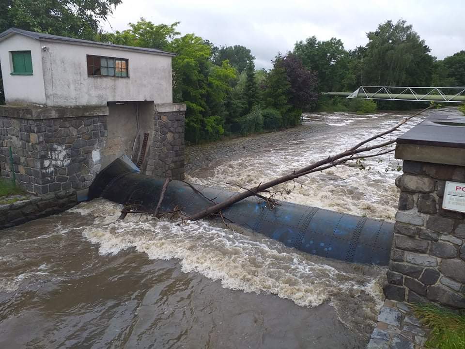 záplavy Nemošice.jpg