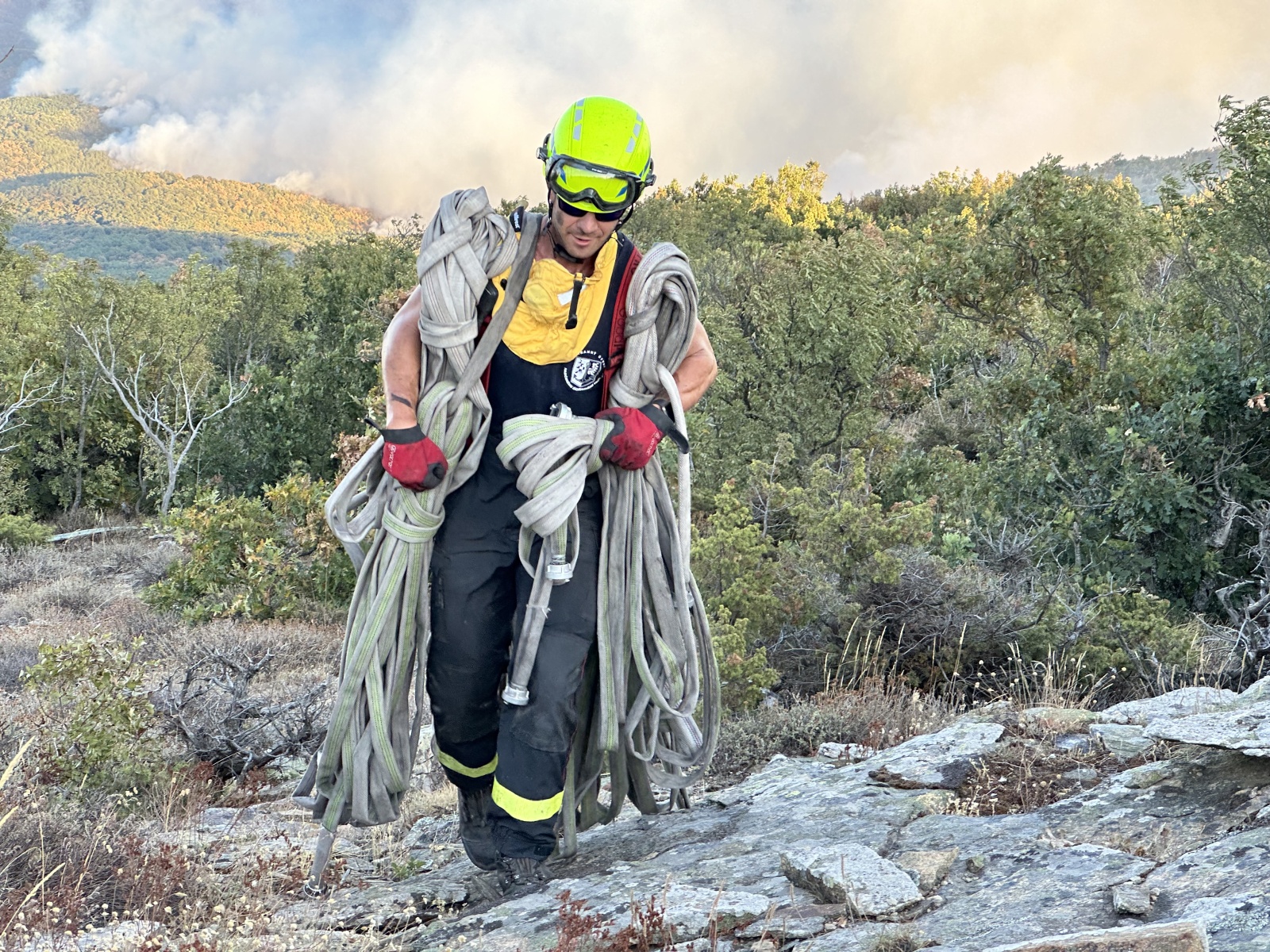059-Pomoc českých hasičů při požárech v Řecku.JPG