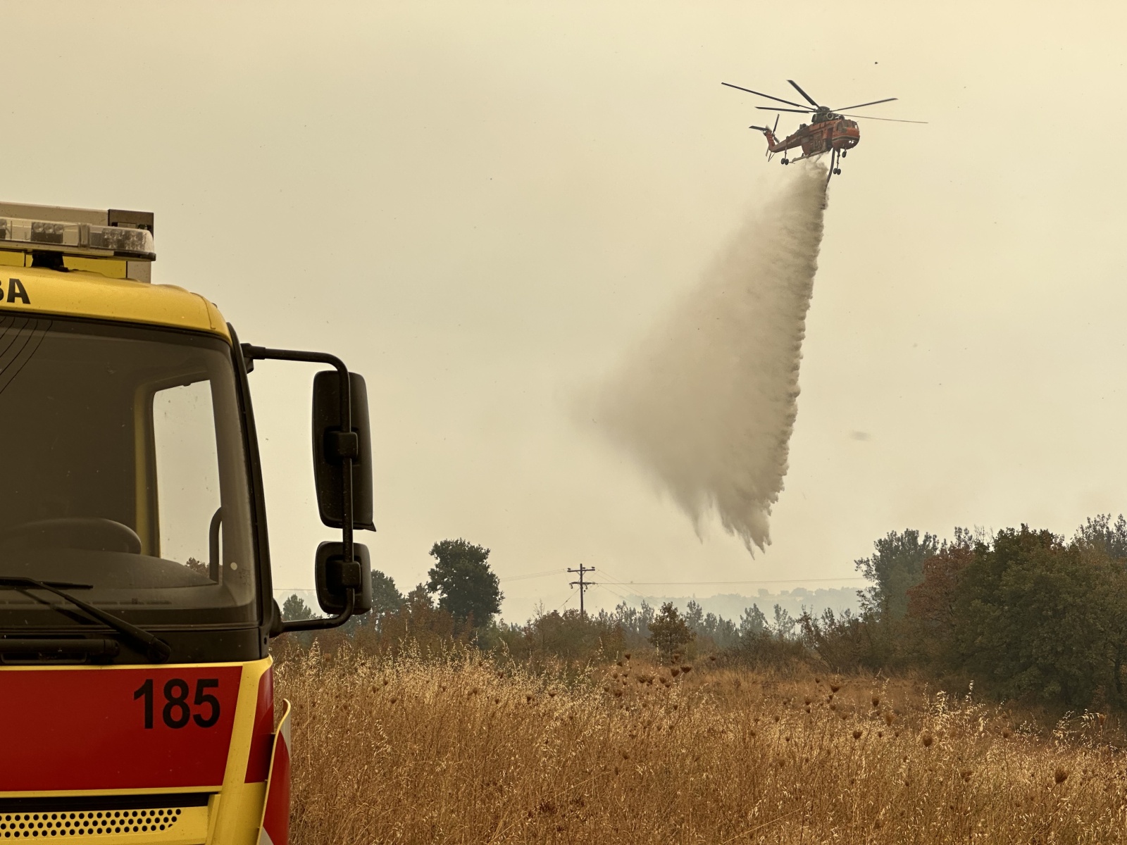 083-Pomoc českých hasičů při požárech v Řecku.JPG