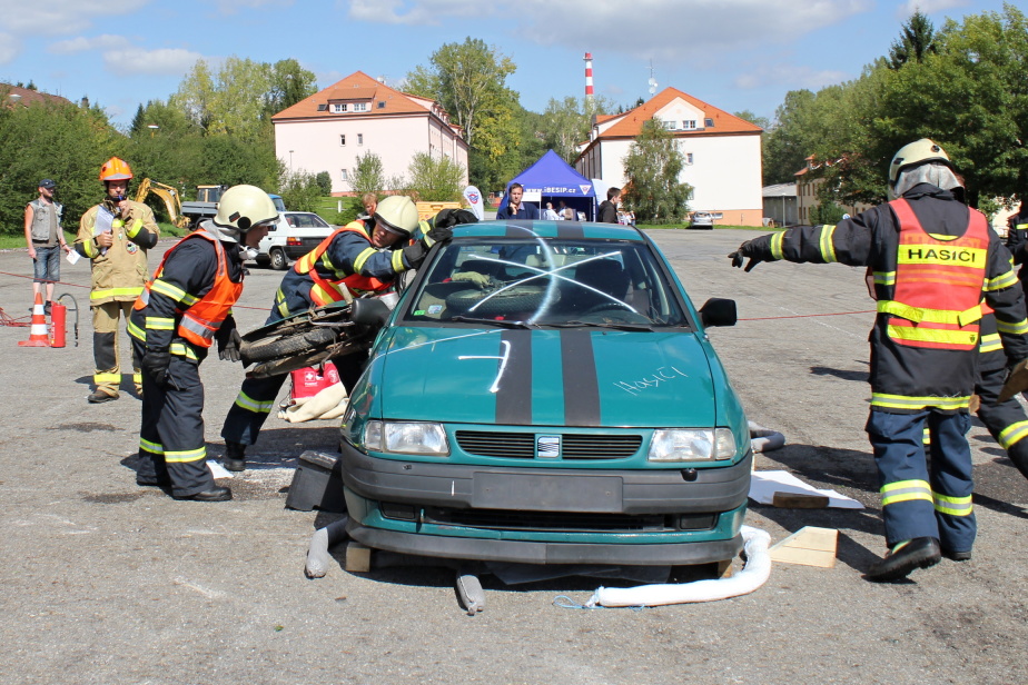 10 20120914-soutěž ve vyprošťování Prachatice_142.JPG