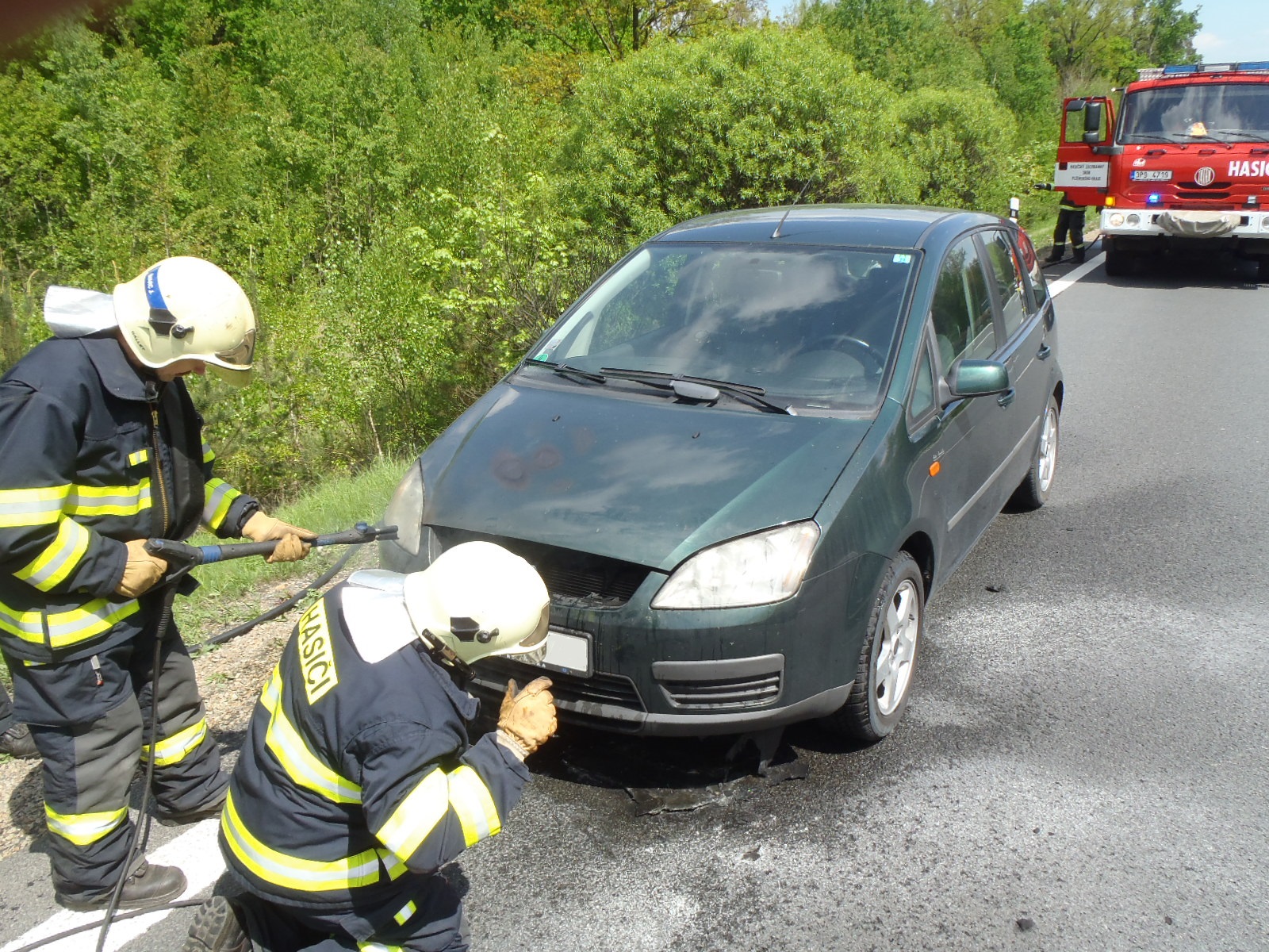 13.5.2015 požár OA D5.JPG