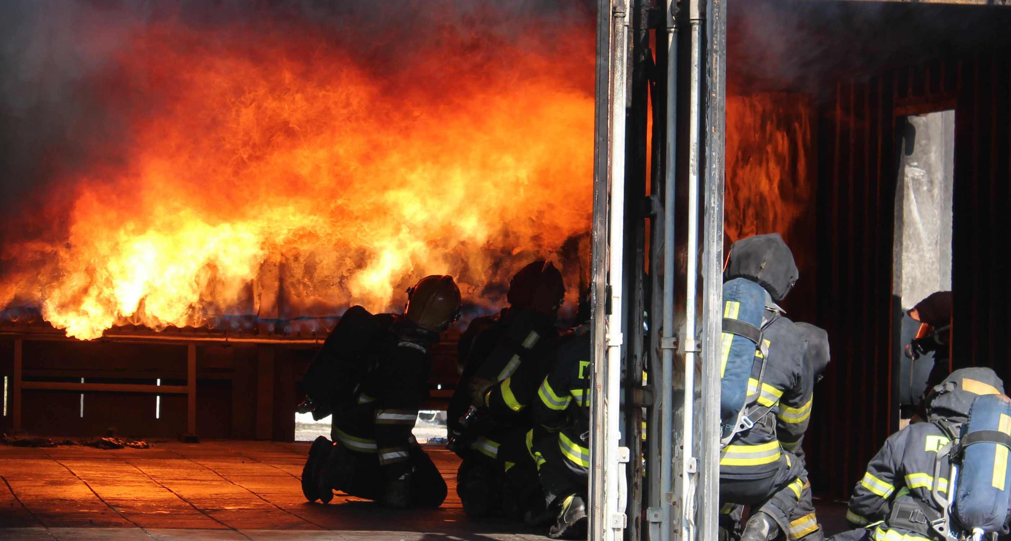 15-Zbiroh Flashover 006.JPG