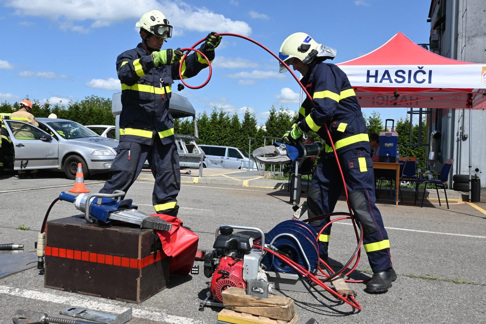 18_Rescue meeting 2021_vyprošťování - praktická část (5).JPG