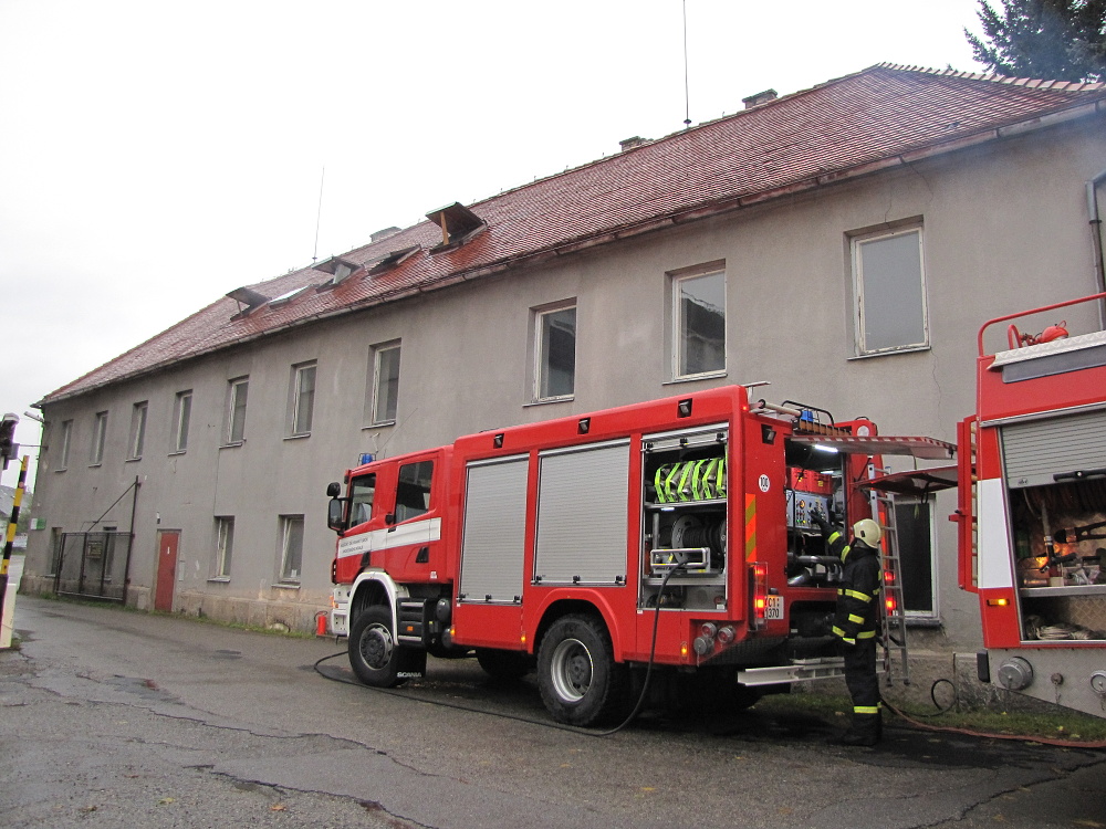 2 20121016-pořár Ambit Č. Krumlov_01.JPG