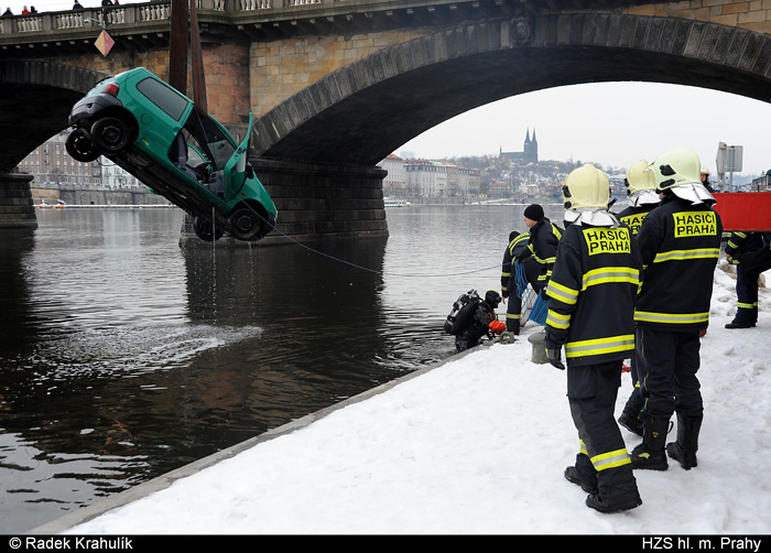 20100206C_vltava_Kr01.jpg