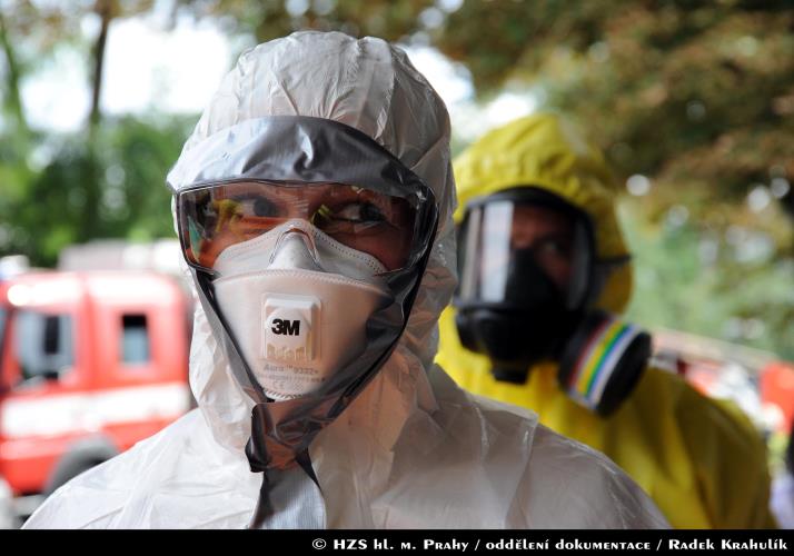 20150920C_ebola_Kr022.JPG