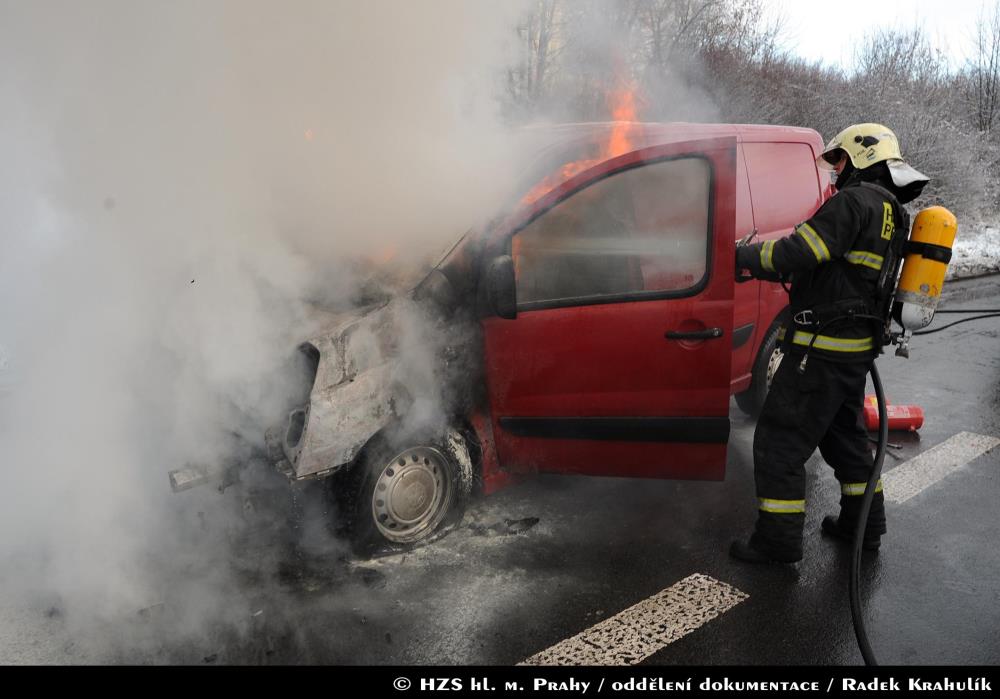 20160121C_peugeot_Kr004.jpg