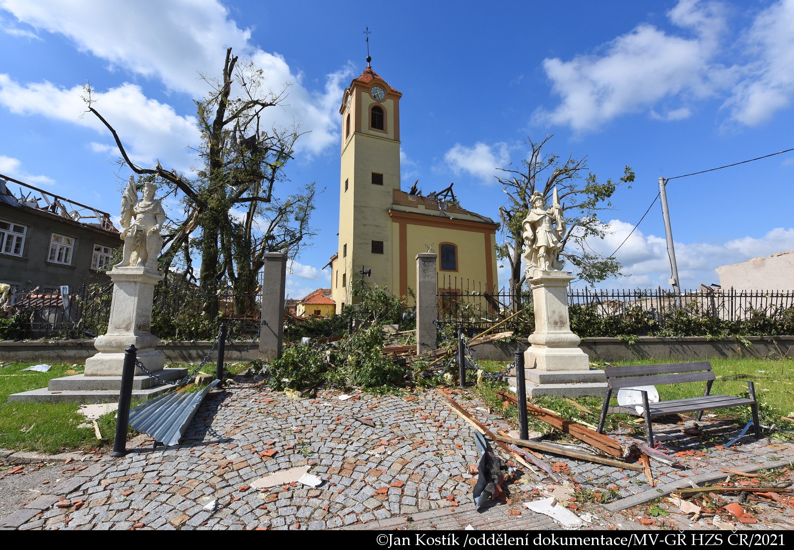 2021-červen_Tornádo v JMK/DSC_7249.JPG