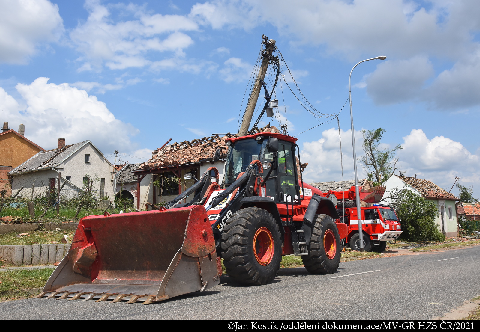 2021-červen_Tornádo v JMK/DSC_7527.JPG