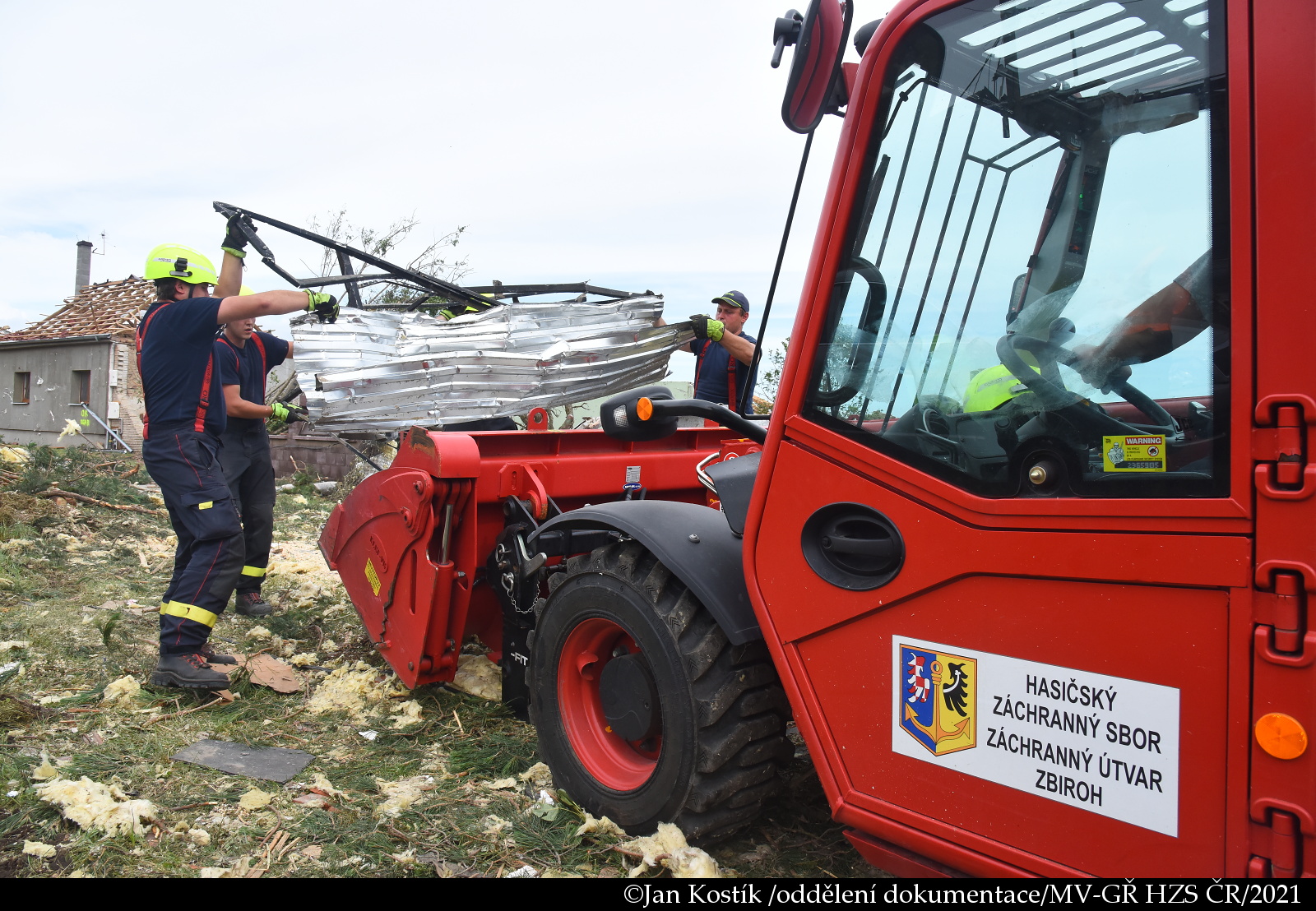 2021-červen_Tornádo v JMK/DSC_7795.JPG