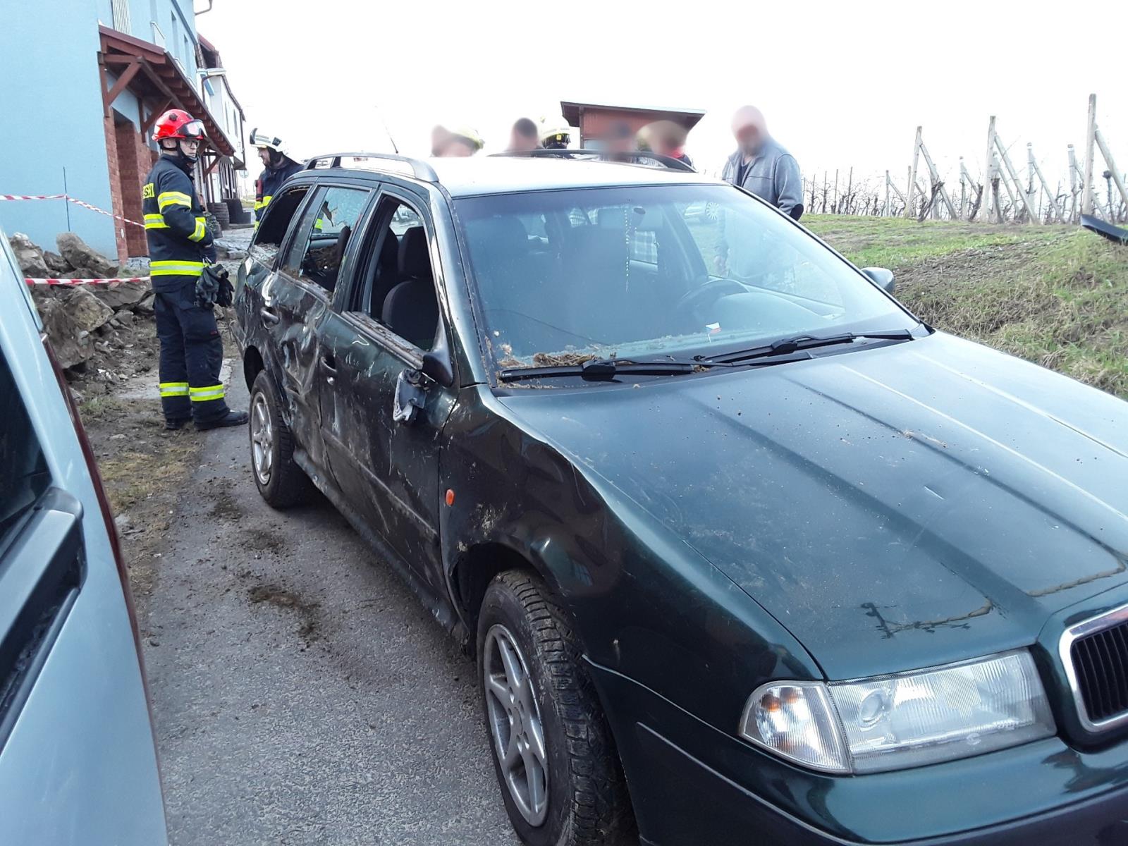 2024-02-14 Destrukce objektu, Čejkovice/čejkovice (3).jpg