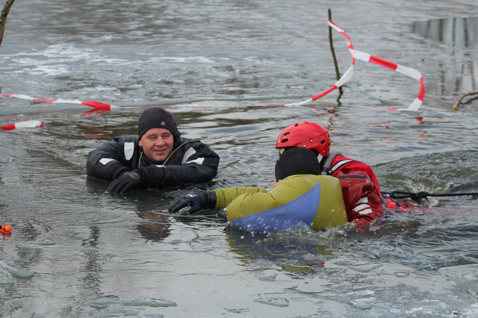 21.2.2012 výcvik na ledu ÚO Kolín/IMG_5000.JPG