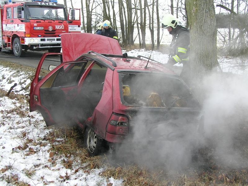 5.2.2015 požár OA Struhaře.JPG