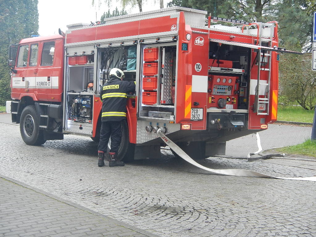 Cvičení - požár v nemocnici - 26. 4. 2017 (8).JPG