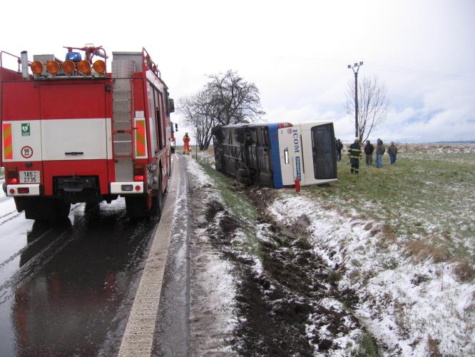 Nehoda autobusu v Damníkově