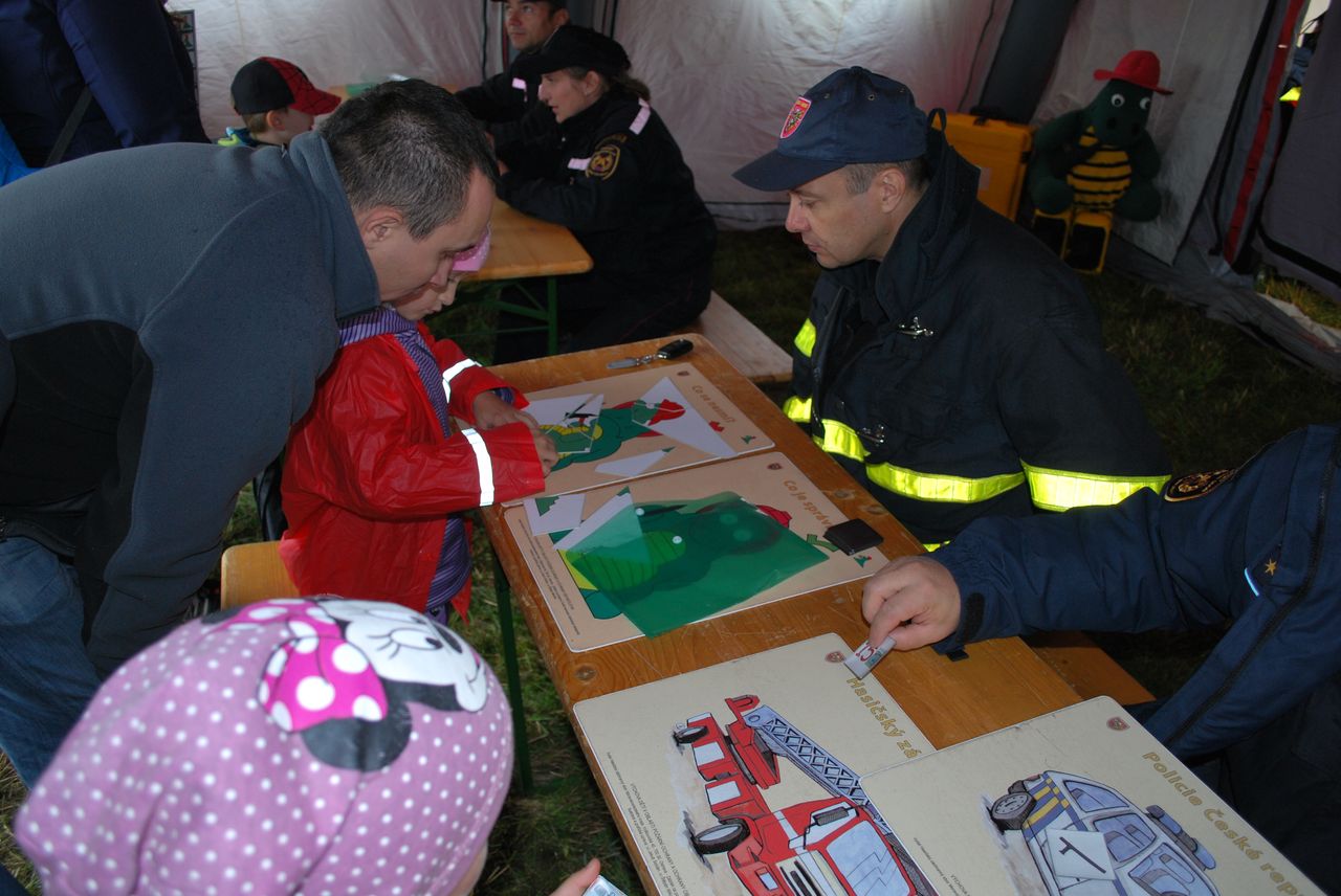 DnyNATO2017hasiči (08).JPG