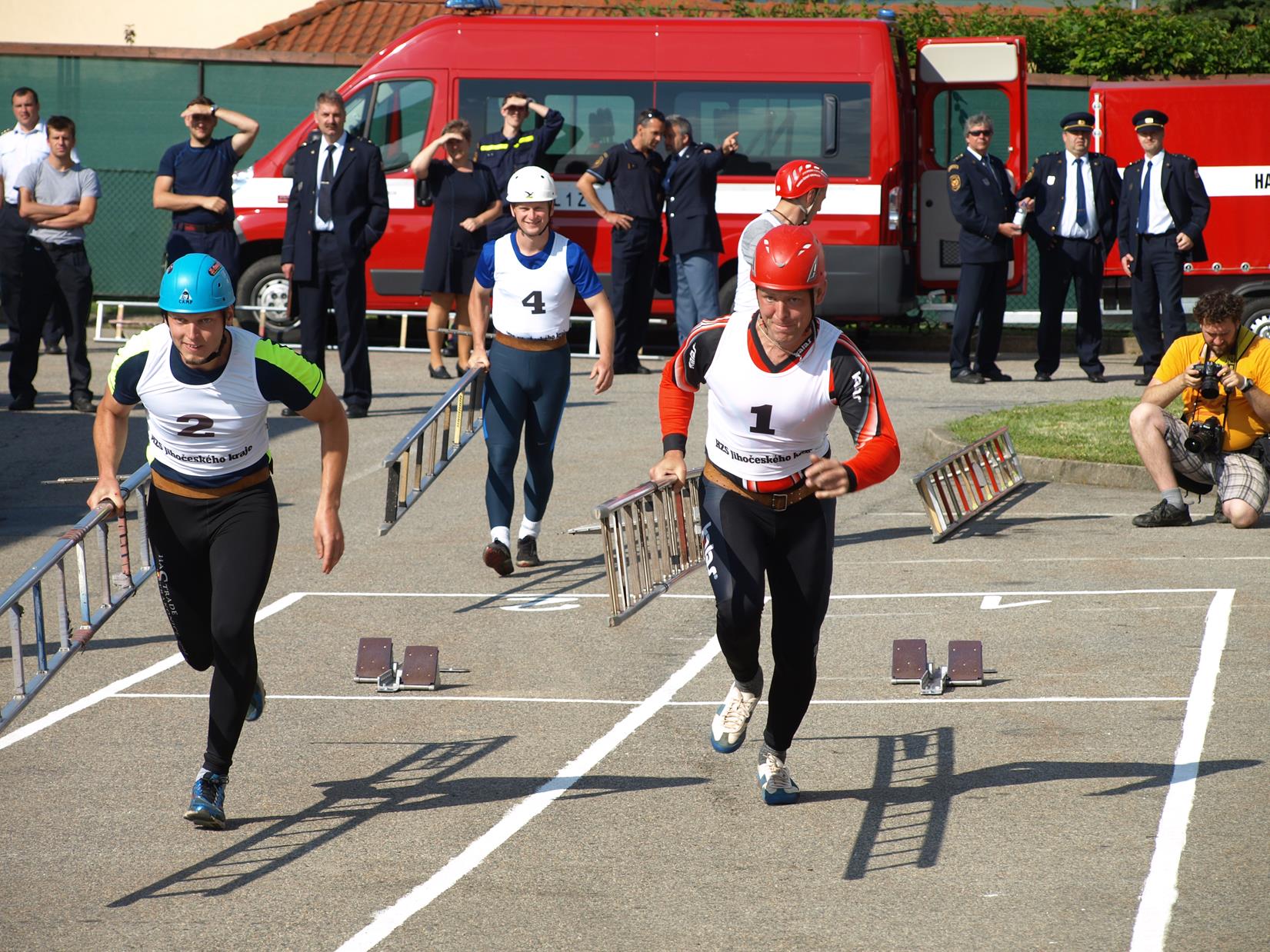 Krajská soutěž v požárním sportu, Č. Krumlov - 10. 6. 2016 (4).JPG