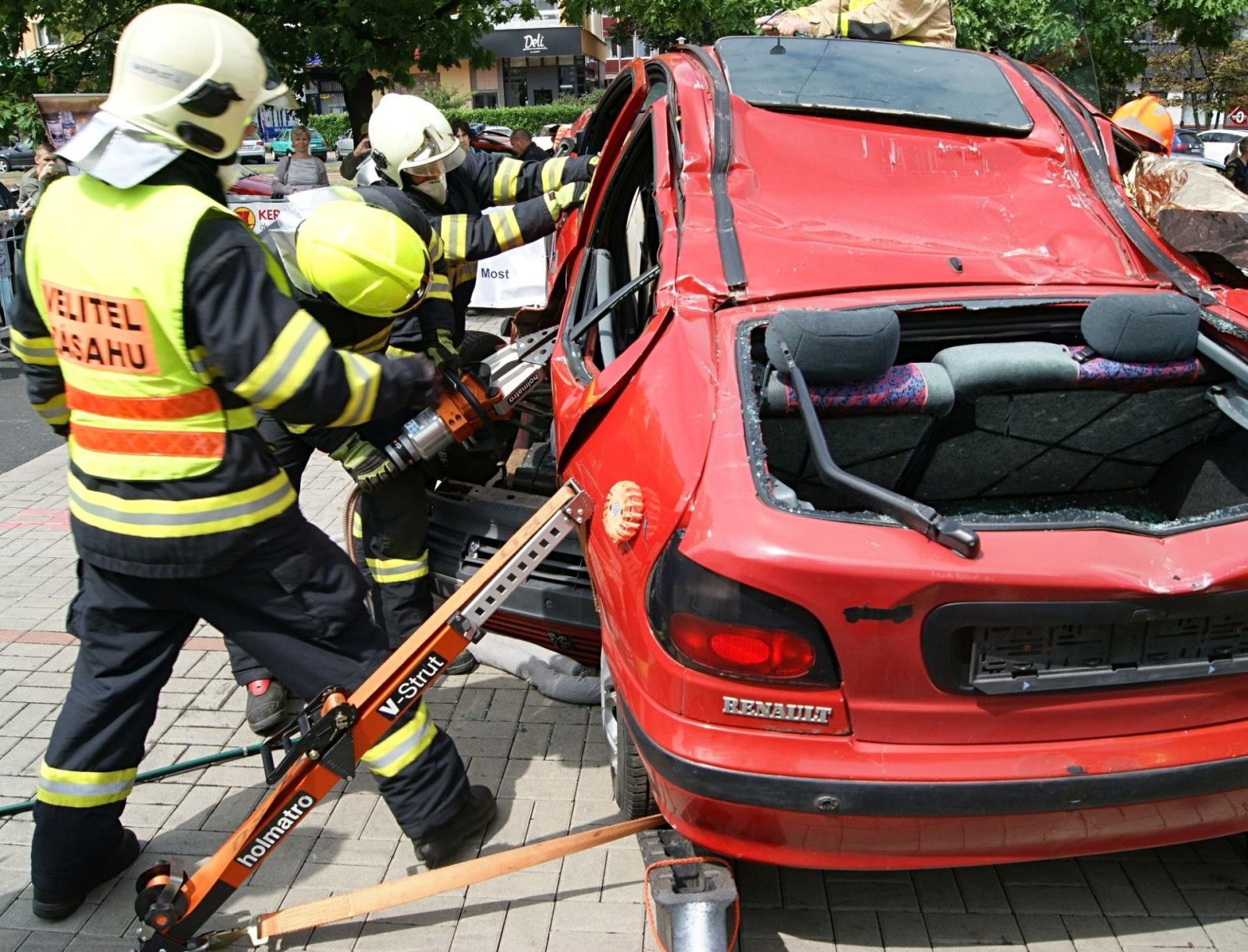 Krajská soutěž ve vyprošťování 2018 (25).jpg