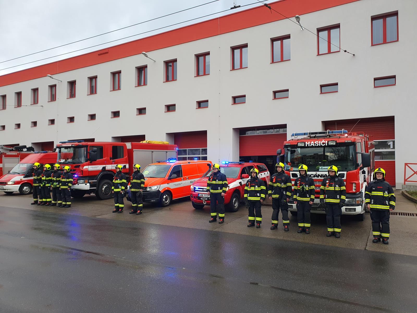 Pietní akt na stanici Ústí nad Labem