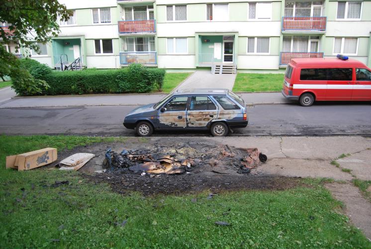 Požár kontejnerů v Ústí nad Labem (1).JPG