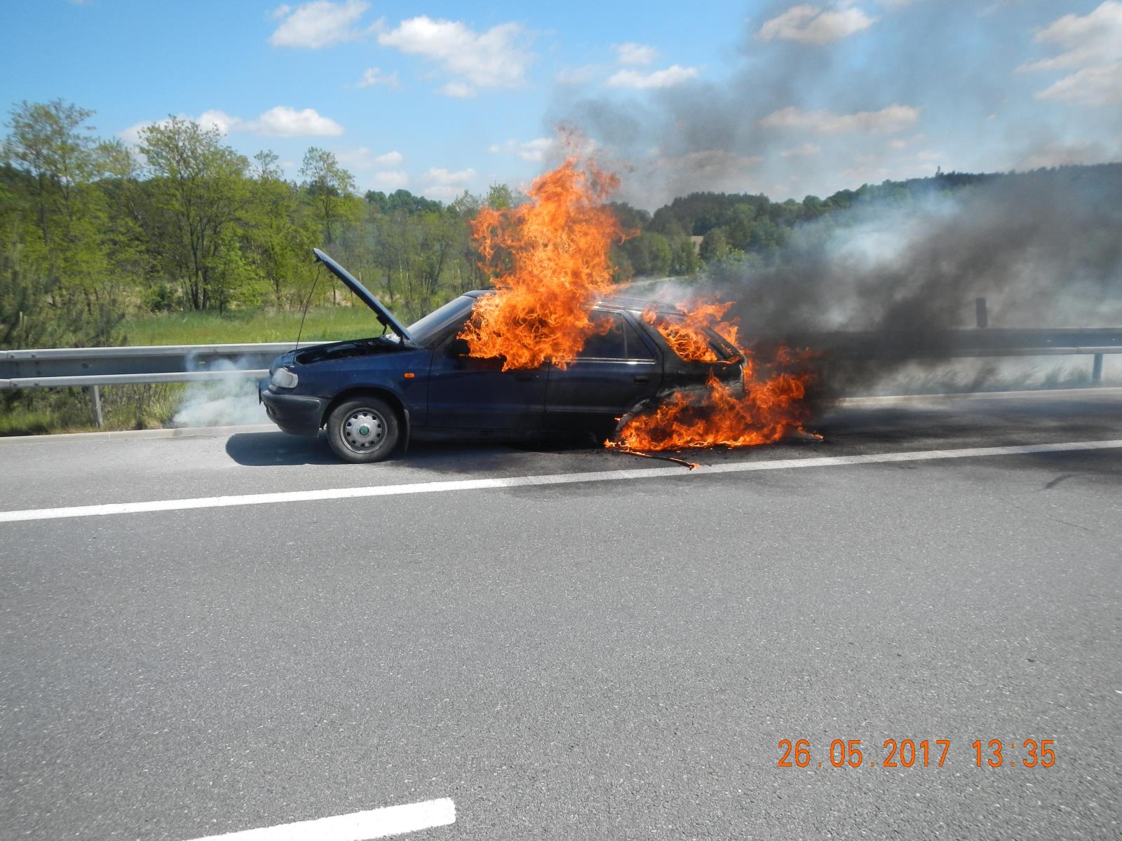 Požár OA, Chotoviny - 26. 5. 2017 (2).JPG