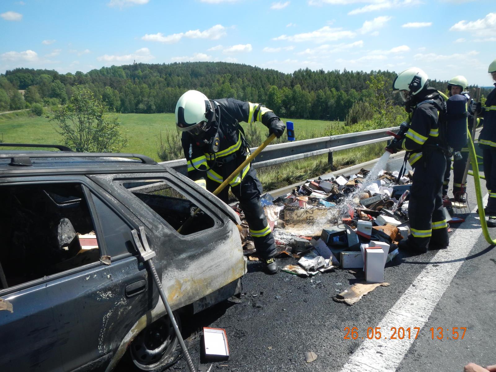 Požár OA, Chotoviny - 26. 5. 2017 (6).JPG