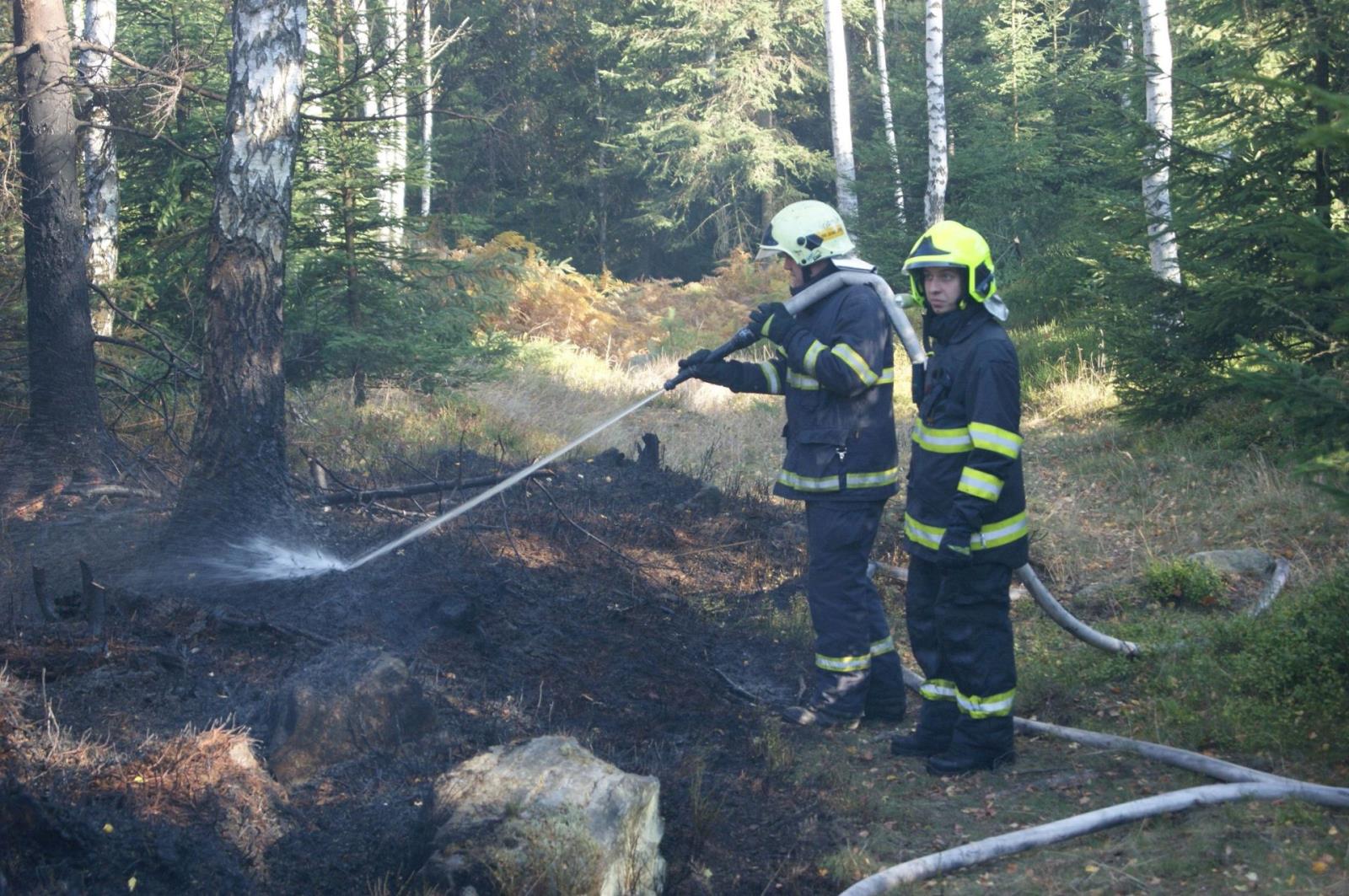 Požár Ostrov Sněžník 12.10. (7).jpg